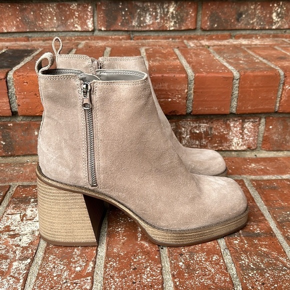 Copper Key Shoes - Copper Key Solstice Tan Neutral Leather Chunky Platform Ankle Boots Size 9.5